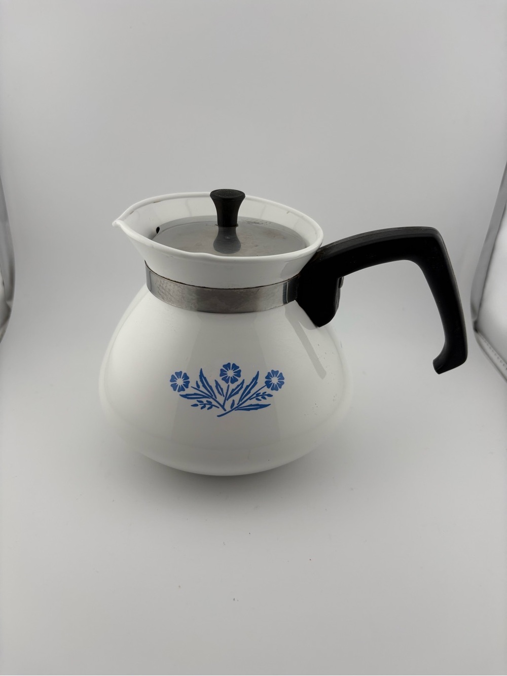 Corning Ware Blue Cornflower 6-Cup Teapot with lid